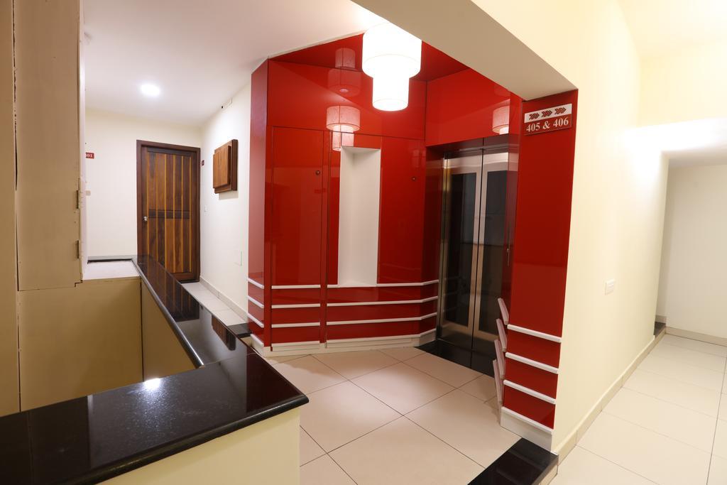 Raj Residency Hotel Пондичери Екстериор снимка